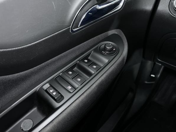 Opel Mokka I с пробегом 2014 года, цена 1 100 000 рублей, 177000 км, внедорожник, Автокод Объявления