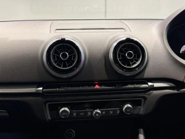Audi A3 III (8V) Рестайлинг с пробегом 2020 года, цена 1 770 000 рублей, 60500 км, седан, Автокод Объявления