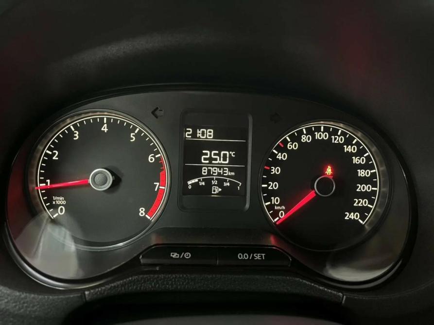 Volkswagen Polo V Рестайлинг Набережные Челны  - изображение 10