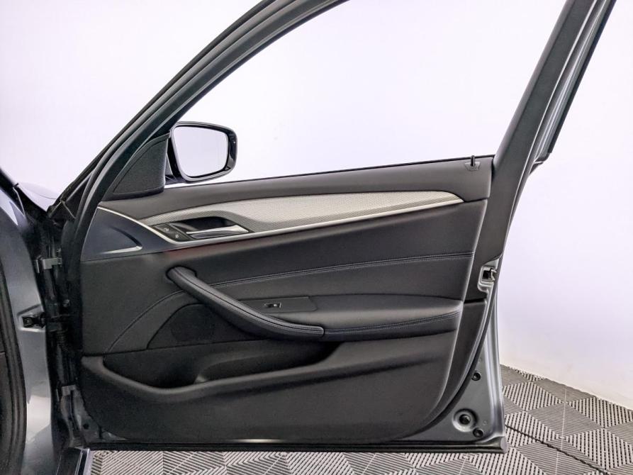 BMW 5 серии VII (G30/G31/G38) Москва  - изображение 25