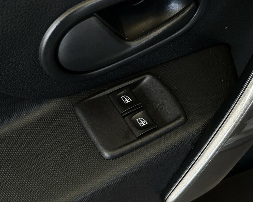 Renault Logan II Рестайлинг Москва  - изображение 10