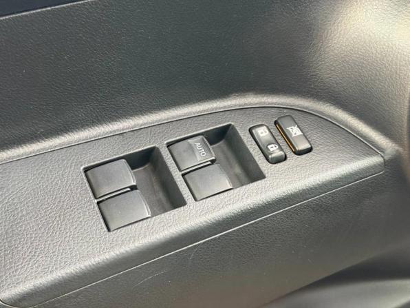 Toyota Highlander II (XU40) Рестайлинг с пробегом 2012 года, цена 1 749 000 рублей, 136137 км, внедорожник, Автокод Объявления