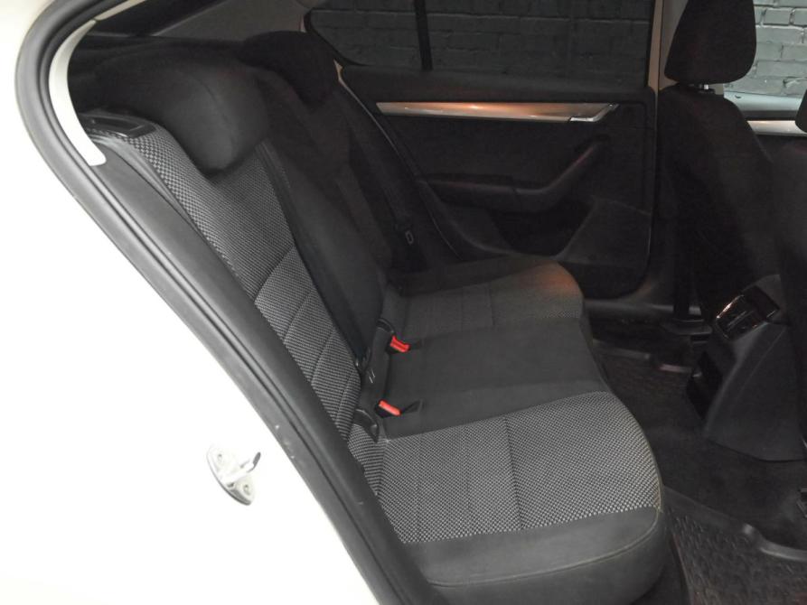 Skoda Octavia III (A7) Екатеринбург  - изображение 11