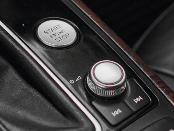 Audi A6 IV (C7) с пробегом 2012 года, цена 1 300 000 рублей, 344708 км, седан, Автокод Объявления