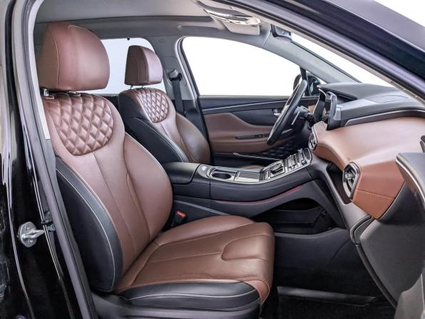 Hyundai Santa Fe IV Рестайлинг с пробегом 2021 года, цена 4 110 000 рублей, 38670 км, внедорожник, Автокод Объявления