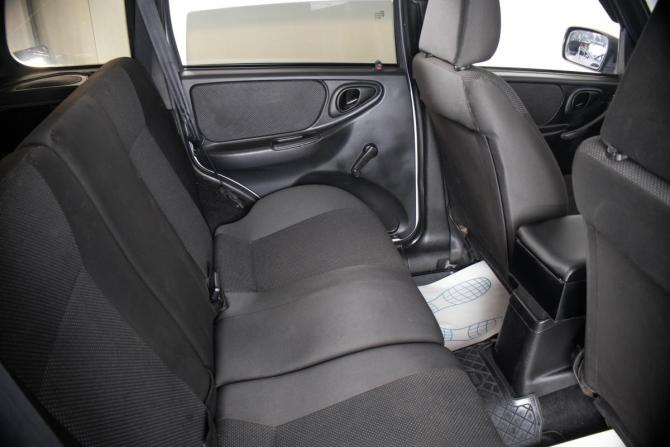Chevrolet Niva I Рестайлинг с пробегом 2015 года, цена 649 000 рублей, 98000 км, внедорожник, Автокод Объявления