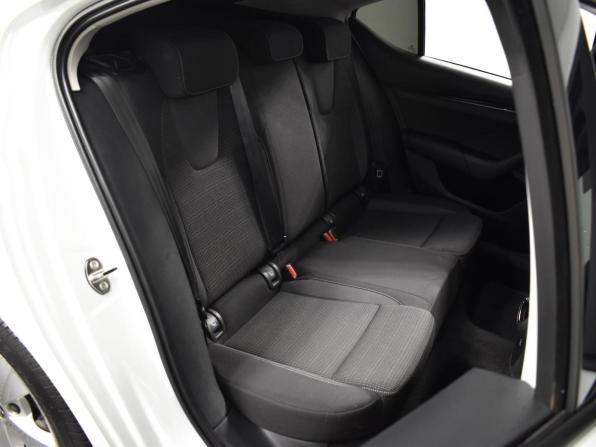Skoda Octavia IV (A8) с пробегом 2021 года, цена 1 843 100 рублей, 173871 км, лифтбек, Автокод Объявления