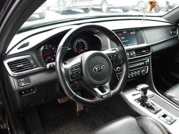 Kia Optima IV с пробегом 2017 года, цена 2 349 000 рублей, 90050 км, седан, Автокод Объявления