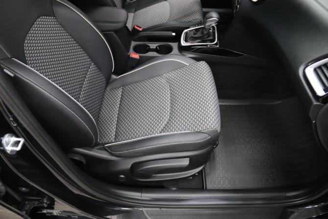 Kia Ceed III Рестайлинг с пробегом 2022 года, цена 2 295 170 рублей, 27393 км, хэтчбек, Автокод Объявления