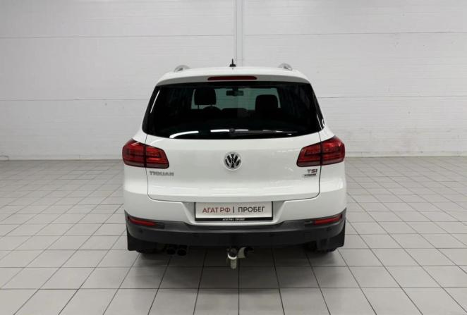 Volkswagen Tiguan I Рестайлинг с пробегом 2016 года, цена 1 780 000 рублей, 102446 км, внедорожник, Автокод Объявления