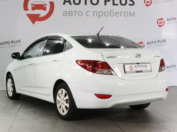Hyundai Solaris I с пробегом 2013 года, цена 630 000 рублей, 194433 км, седан, Автокод Объявления