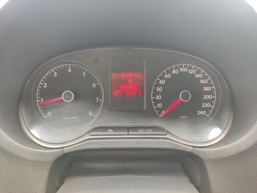 Volkswagen Polo V Санкт-Петербург  - изображение 10