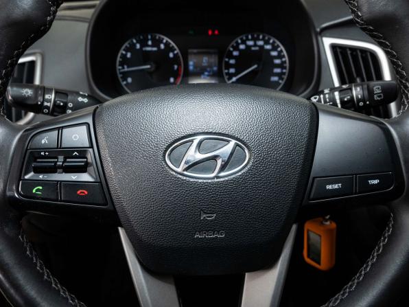 Hyundai Creta I с пробегом 2018 года, цена 1 644 000 рублей, 134356 км, внедорожник, Автокод Объявления
