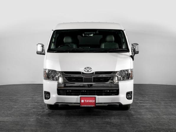 Toyota HiAce H200 Рестайлинг с пробегом 2020 года, цена 5 390 000 рублей, 45207 км, минивэн, Автокод Объявления