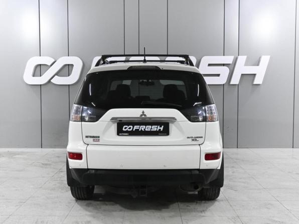 Mitsubishi Outlander II Рестайлинг с пробегом 2012 года, цена 1 089 000 рублей, 292551 км, внедорожник, Автокод Объявления