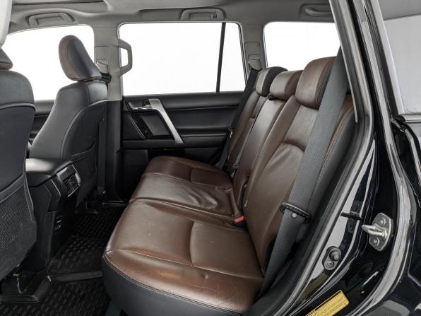 Toyota Land Cruiser Prado 150 Series Рестайлинг 1 с пробегом 2016 года, цена 3 995 000 рублей, 137221 км, внедорожник, Автокод Объявления