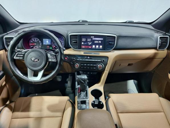 Kia Sportage IV Рестайлинг с пробегом 2020 года, цена 2 850 000 рублей, 61550 км, внедорожник, Автокод Объявления