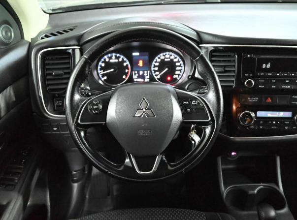 Mitsubishi Outlander III Рестайлинг 2 с пробегом 2016 года, цена 1 750 000 рублей, 171700 км, внедорожник, Автокод Объявления