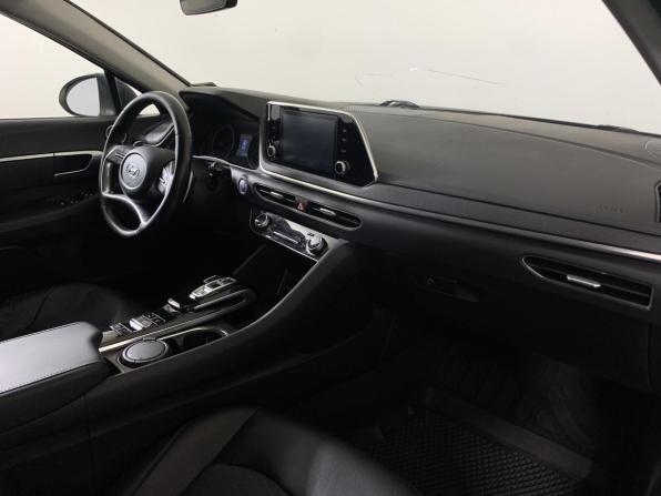 Hyundai Sonata VIII (DN8) с пробегом 2021 года, цена 1 369 000 рублей, 249823 км, седан, Автокод Объявления