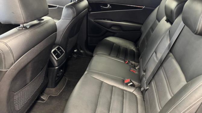Kia Sorento III Prime Рестайлинг с пробегом 2019 года, цена 2 519 000 рублей, 160660 км, внедорожник, Автокод Объявления