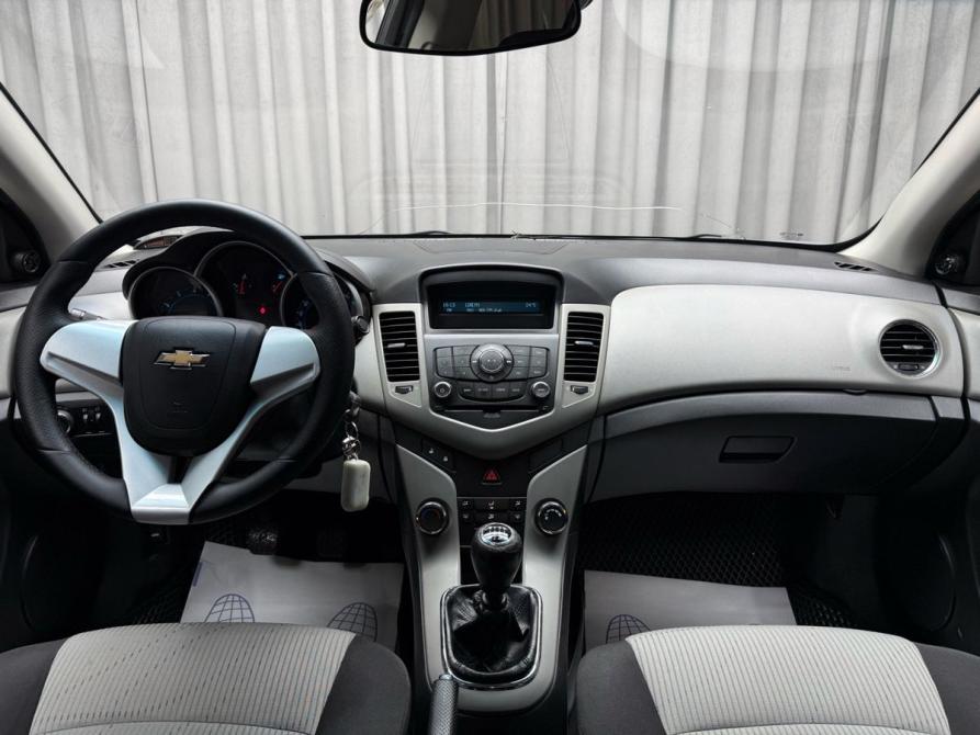 Chevrolet Cruze I Ижевск  - изображение 12
