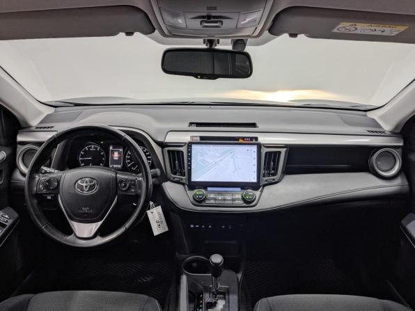 Toyota RAV4 IV (XA40) Рестайлинг с пробегом 2018 года, цена 2 280 000 рублей, 96173 км, внедорожник, Автокод Объявления