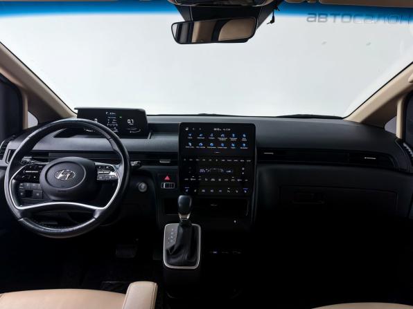 Hyundai Staria I с пробегом 2022 года, цена 5 400 000 рублей, 76867 км, минивэн, Автокод Объявления