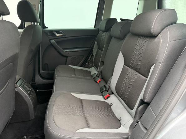 Skoda Yeti I Рестайлинг с пробегом 2015 года, цена 1 350 000 рублей, 133878 км, внедорожник, Автокод Объявления