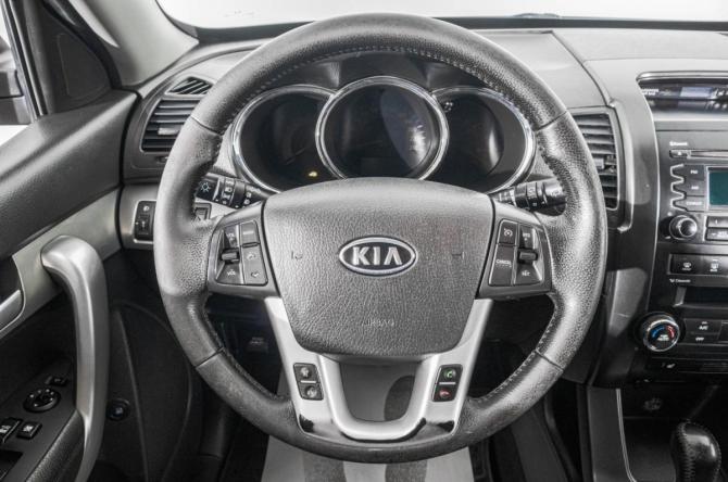 Kia Sorento II с пробегом 2012 года, цена 1 599 000 рублей, 155400 км, внедорожник, Автокод Объявления
