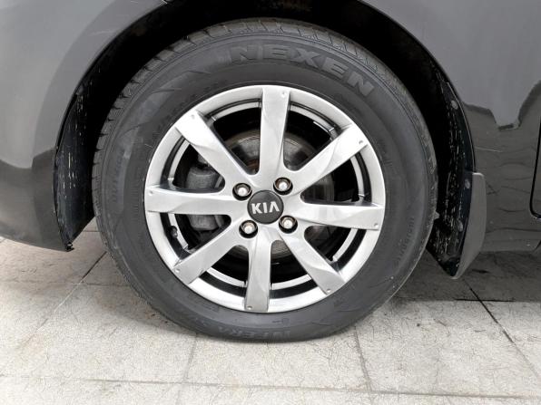 Kia Rio III Рестайлинг с пробегом 2017 года, цена 1 295 000 рублей, 86594 км, хэтчбек, Автокод Объявления
