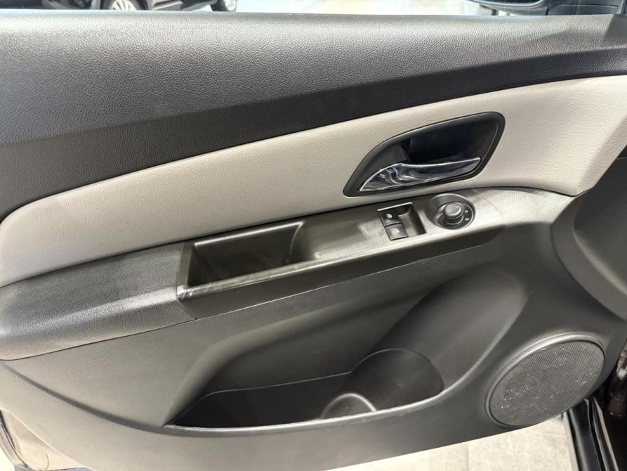 Chevrolet Cruze I Рестайлинг Новомосковск  - изображение 17