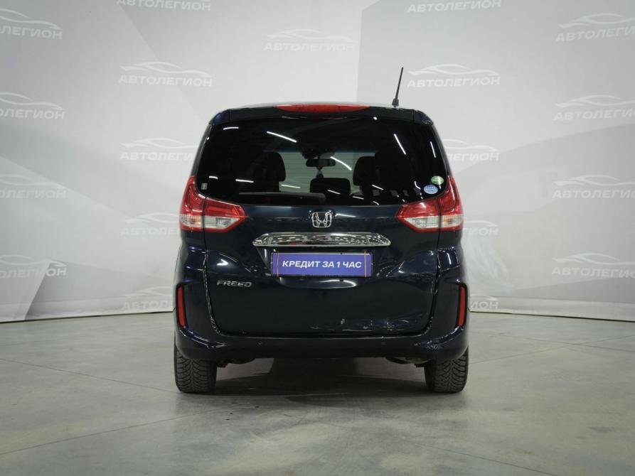 Honda Freed II Рестайлинг Новосибирск  - изображение 6
