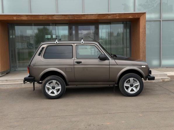 Lada (ВАЗ) Niva Legend с пробегом 2025 года, цена 1 150 000 рублей, 9055 км, внедорожник, Автокод Объявления