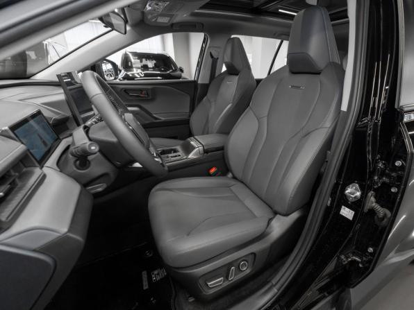 Toyota RAV4 VI (XA60) с пробегом 2026 года, цена 4 200 000 рублей, 50 км, внедорожник, Автокод Объявления