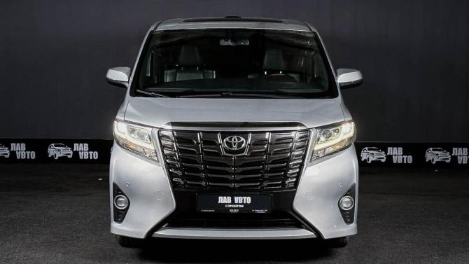 Toyota Alphard III с пробегом 2015 года, цена 3 250 000 рублей, 376772 км, минивэн, Автокод Объявления