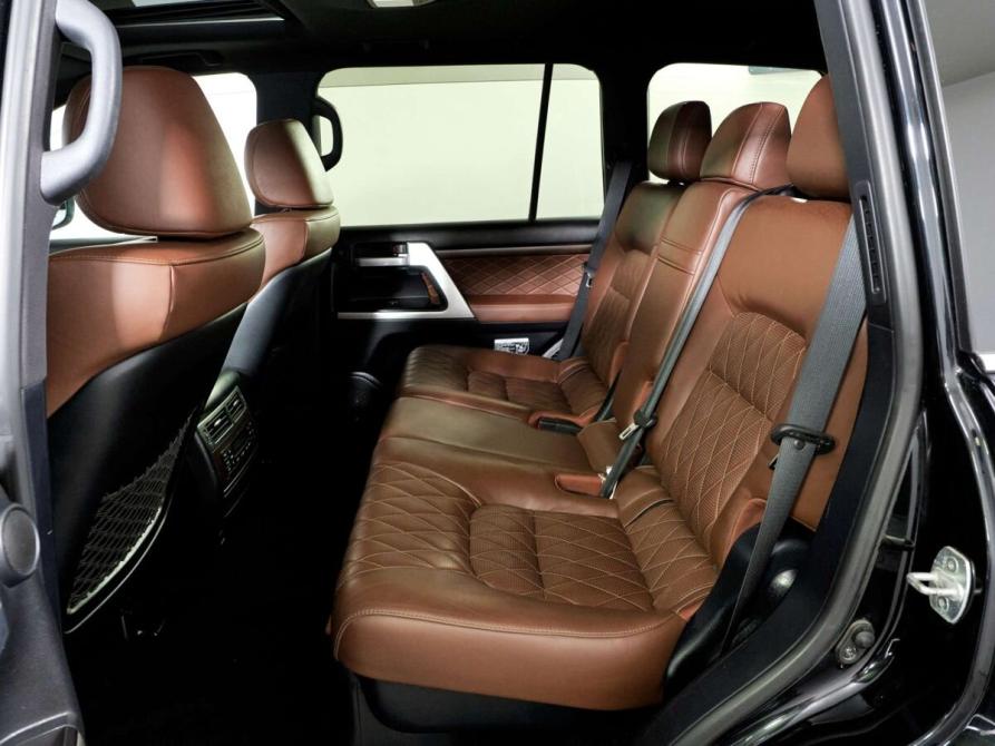 Toyota Land Cruiser 200 Series Рестайлинг 2 Санкт-Петербург  - изображение 20