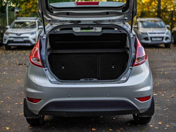 Ford Fiesta Mk6 Рестайлинг с пробегом 2016 года, цена 630 000 рублей, 182454 км, хэтчбек, Автокод Объявления