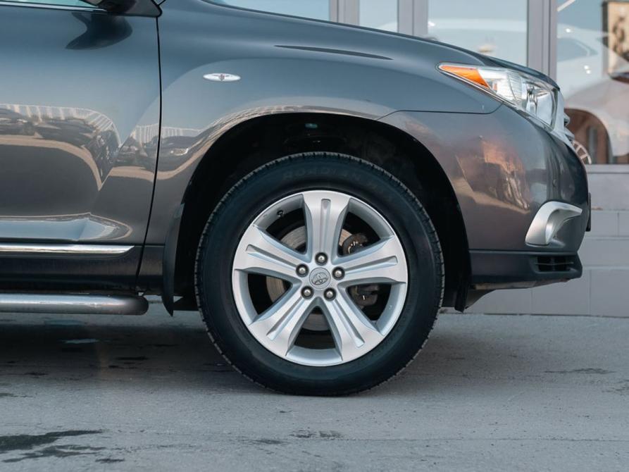 Toyota Highlander II (XU40) Рестайлинг Новосибирск  - изображение 9