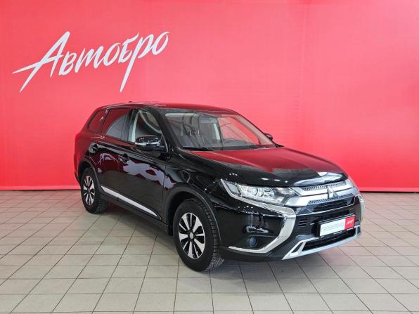Mitsubishi Outlander III Рестайлинг 3 с пробегом 2019 года, цена 2 235 000 рублей, 93605 км, внедорожник, Автокод Объявления