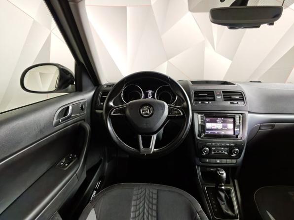 Skoda Yeti I Рестайлинг с пробегом 2017 года, цена 1 397 000 рублей, 210553 км, внедорожник, Автокод Объявления