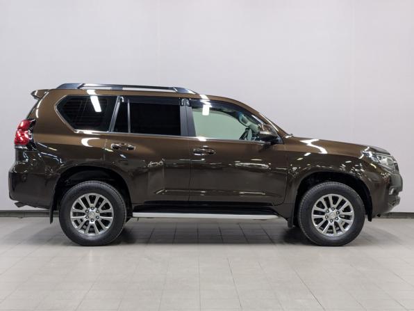 Toyota Land Cruiser Prado 150 Series Рестайлинг 2 с пробегом 2020 года, цена 6 170 000 рублей, 54239 км, внедорожник, Автокод Объявления