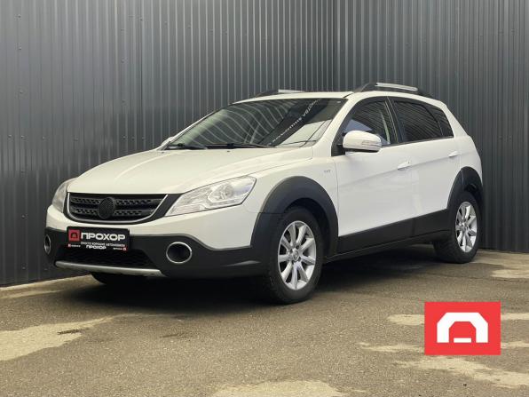 Dongfeng H30 Cross с пробегом 2016 года, цена 607 000 рублей, 102760 км, хэтчбек, Автокод Объявления