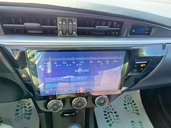 Toyota Corolla XI (E160 E170 E180) с пробегом 2013 года, цена 1 050 000 рублей, 231372 км, седан, Автокод Объявления