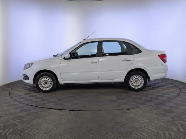 Lada (ВАЗ) Granta I Рестайлинг с пробегом 2024 года, цена 760 000 рублей, 41161 км, седан, Автокод Объявления