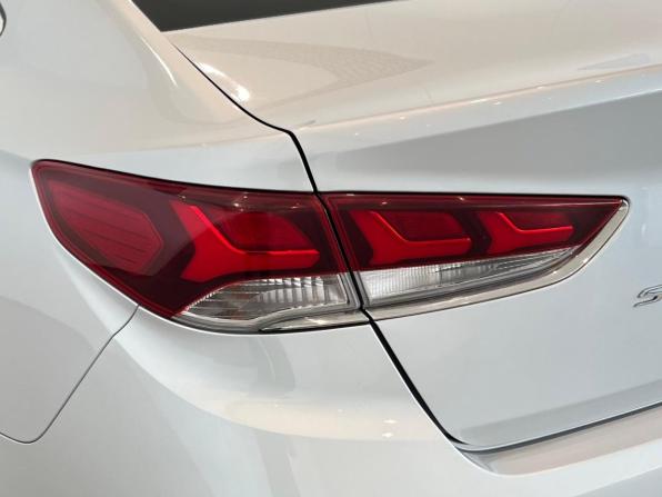 Hyundai Sonata VII (LF) Рестайлинг с пробегом 2018 года, цена 1 750 000 рублей, 146034 км, седан, Автокод Объявления