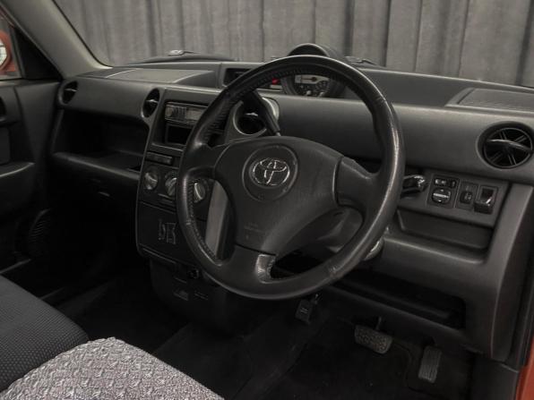 Toyota bB I Рестайлинг с пробегом 2004 года, цена 649 000 рублей, 240000 км, минивэн, Автокод Объявления