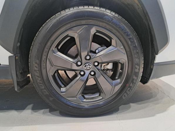 Toyota RAV4 V (XA50) с пробегом 2022 года, цена 3 548 000 рублей, 50811 км, внедорожник, Автокод Объявления
