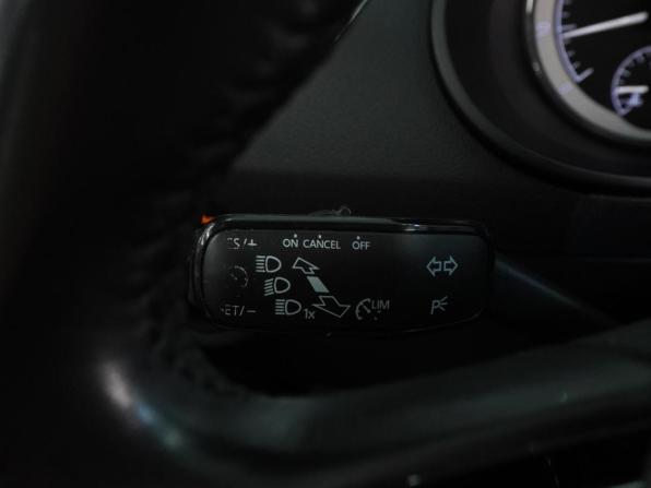 Skoda Octavia III (A7) Рестайлинг с пробегом 2017 года, цена 1 850 000 рублей, 178104 км, лифтбек, Автокод Объявления