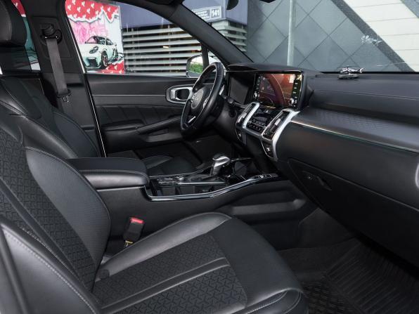 Kia Sorento IV с пробегом 2022 года, цена 4 300 000 рублей, 53555 км, внедорожник, Автокод Объявления