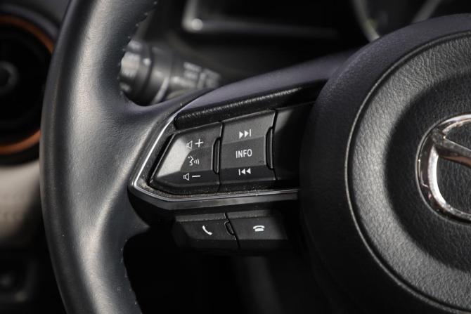 Mazda CX-3 I Рестайлинг с пробегом 2022 года, цена 2 189 000 рублей, 37000 км, внедорожник, Автокод Объявления